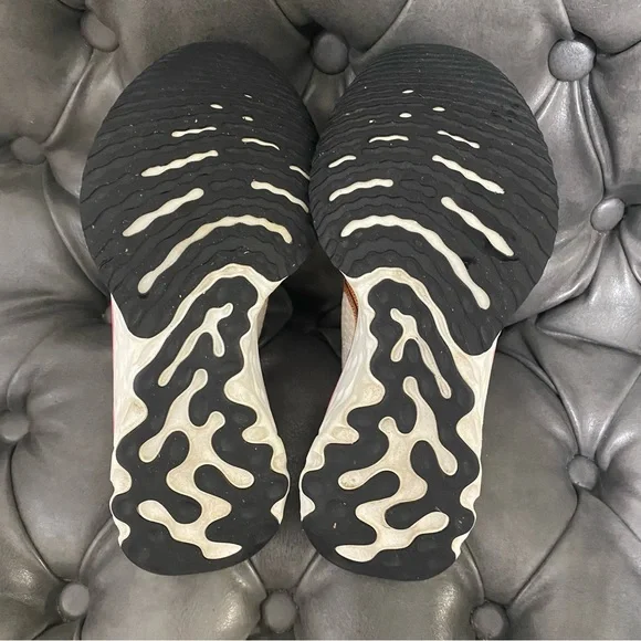 NIKE REACT INFINITY RUN RUNNING SHOES - Picture 5 of 5